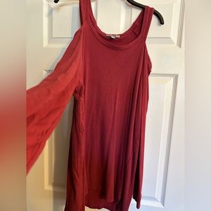 Reaction cold shoulder tunic sz xxl